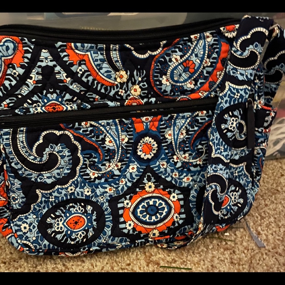 Vera Bradley “On the Go” crossbody w/wallet